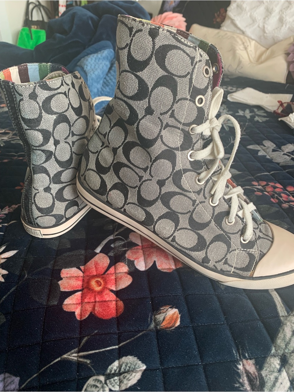 Coach Y2K Bonney Gray Signature High-Top Sneakers with White Laces - Picture 2 of 6